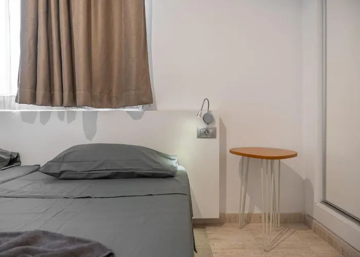 Luxury Near Playa Vistas *