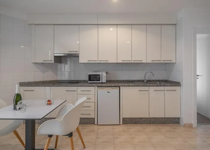 Luxury Near Playa Vistas